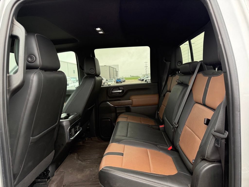 Used 2022 Chevrolet Silverado 3500 High Country w/ Z71 Off-Road Package AWD/4WD image 7