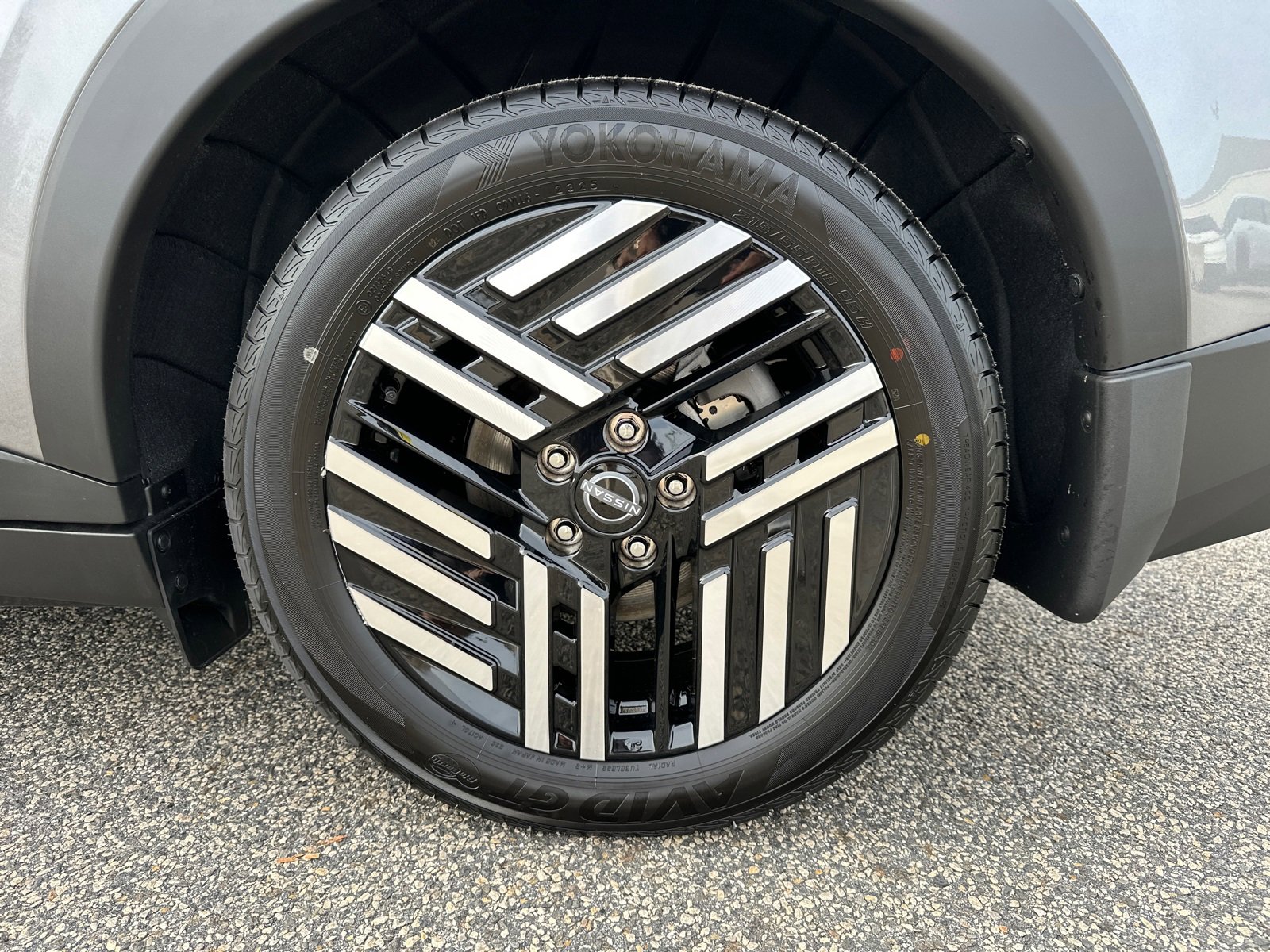 New 2026 Nissan Leaf SV+ w/ Floor Mat Package (SV+) image 19