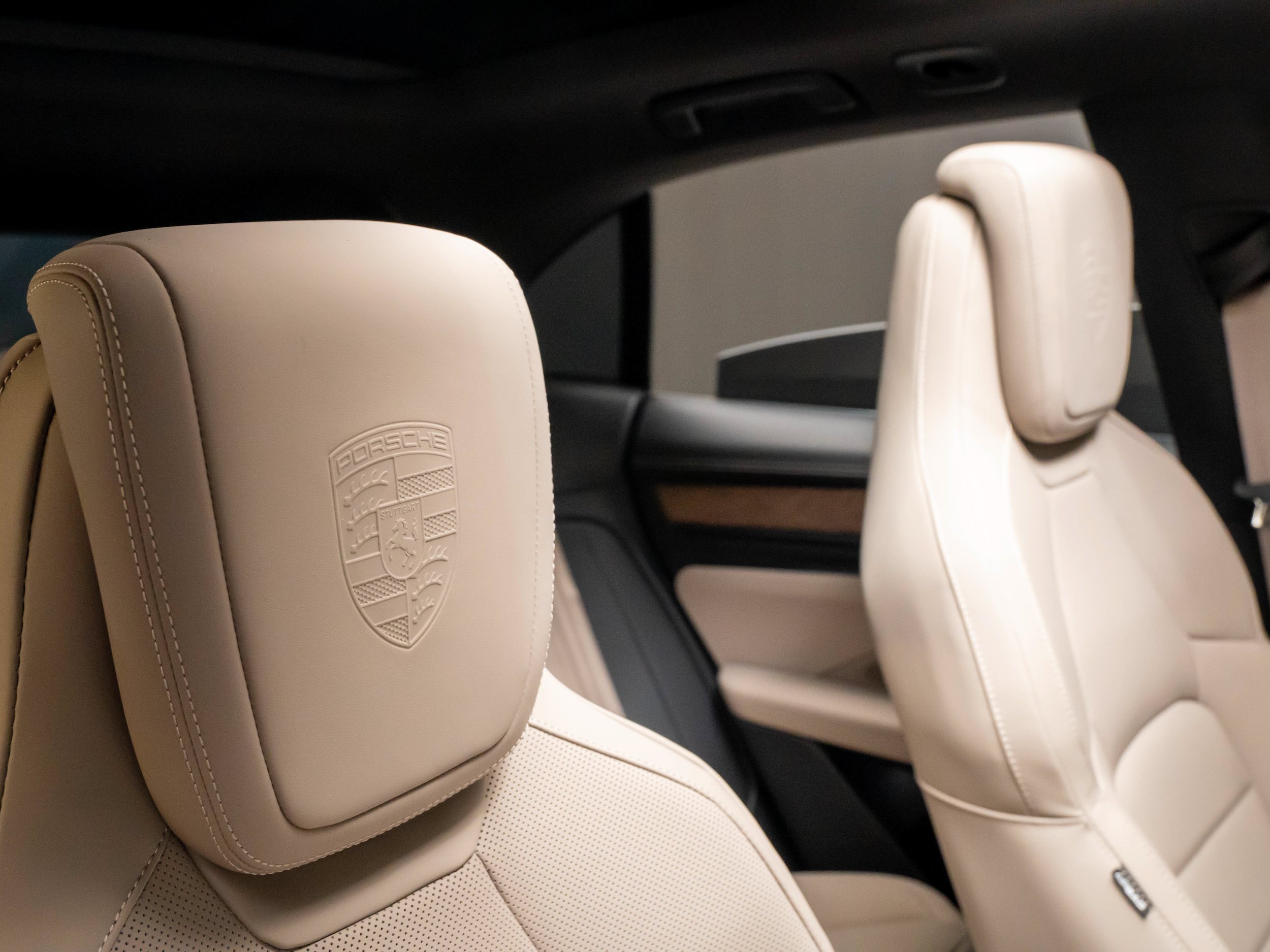 New 2026 Porsche Macan GTS Electric AWD/4WD image 35