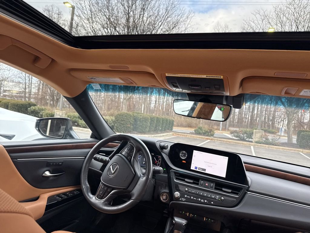 Certified 2023 Lexus ES 350 350 w/ Premium Package image 7