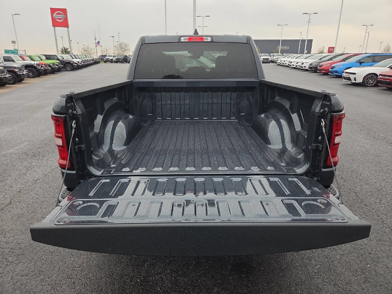 New 2026 RAM 1500 Big Horn w/ Night Edition AWD/4WD image 7
