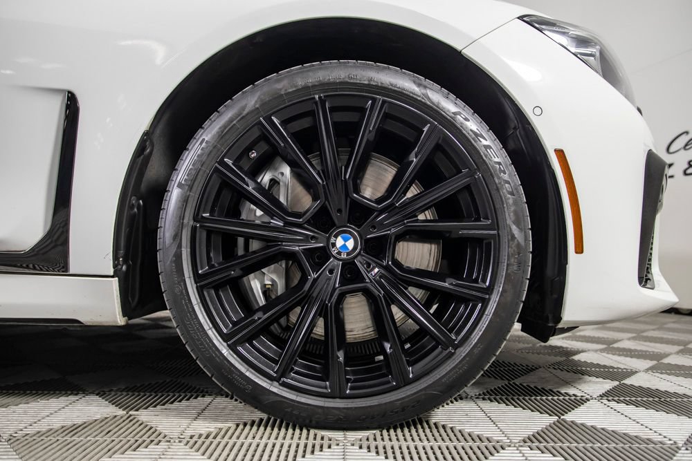 Used 2021 BMW 750i xDrive w/ M Sport Package AWD/4WD image 42