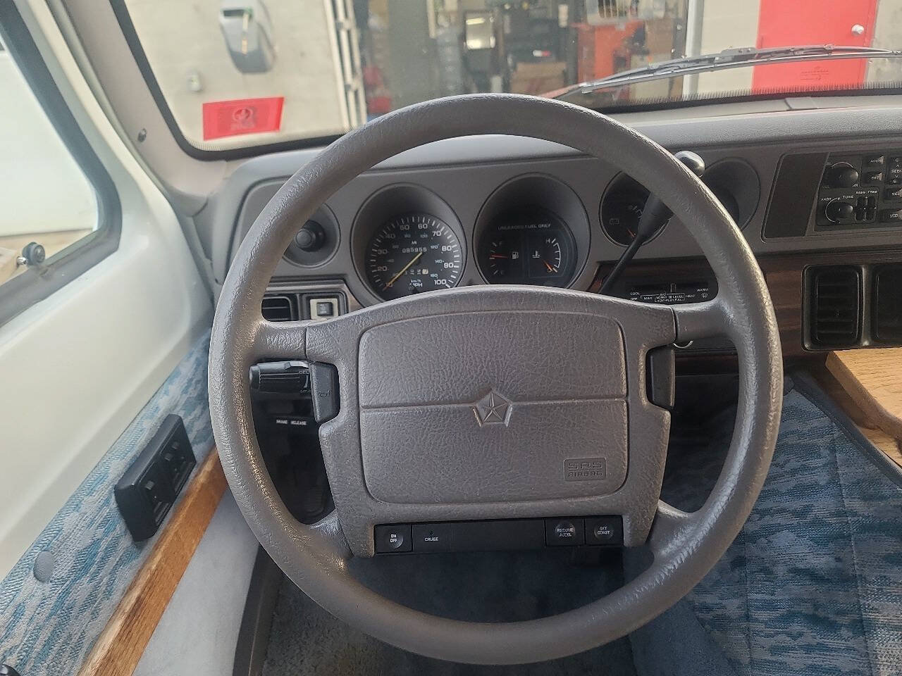 Used 1996 Dodge B3500 RWD image 33