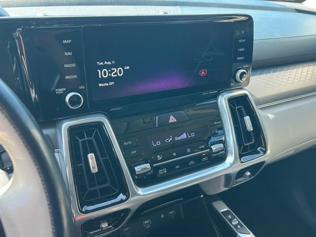 Certified 2024 Kia Sorento SX Prestige AWD/4WD image 19