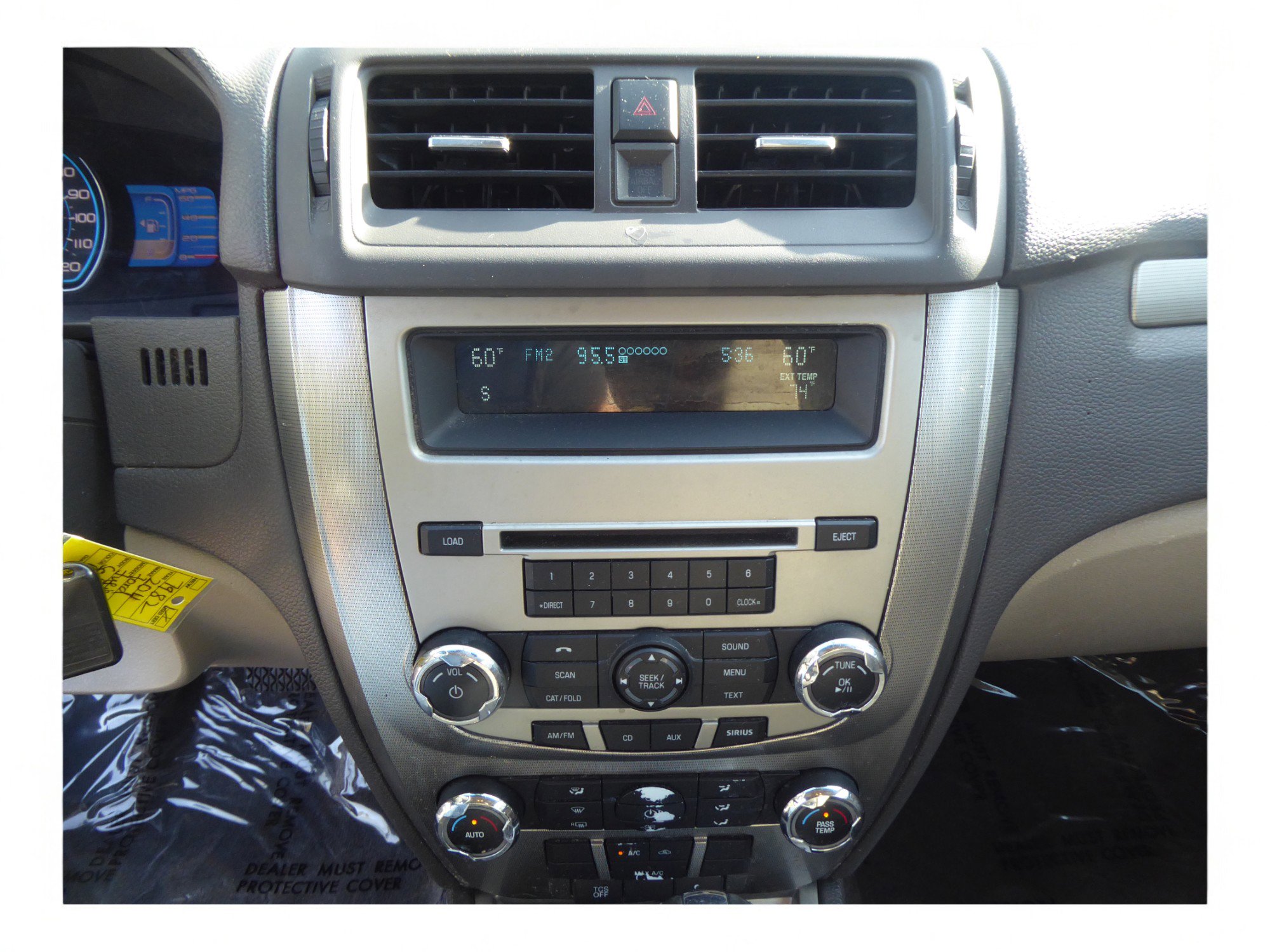 Used 2011 Ford Fusion Hybrid image 12