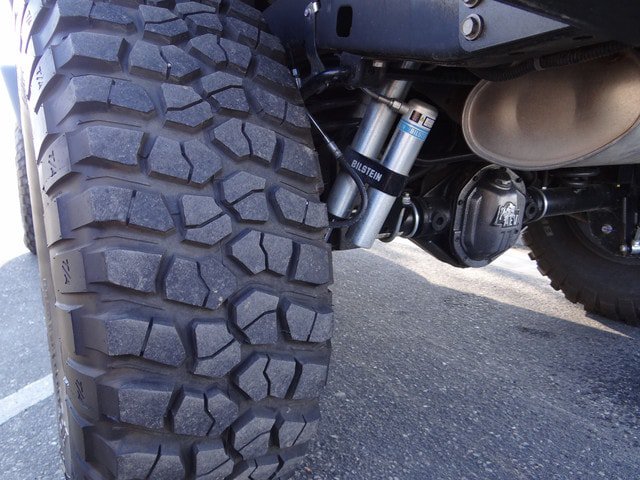 Used 2015 Jeep Wrangler Unlimited Rubicon w/ Connectivity Group AWD/4WD image 40