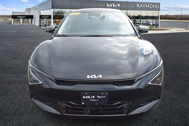 Used 2025 Kia EV6 Wind RWD image 8