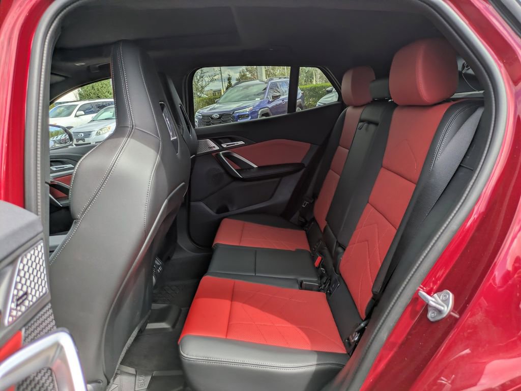 Used 2025 BMW X2 M35i w/ Premium Package image 13