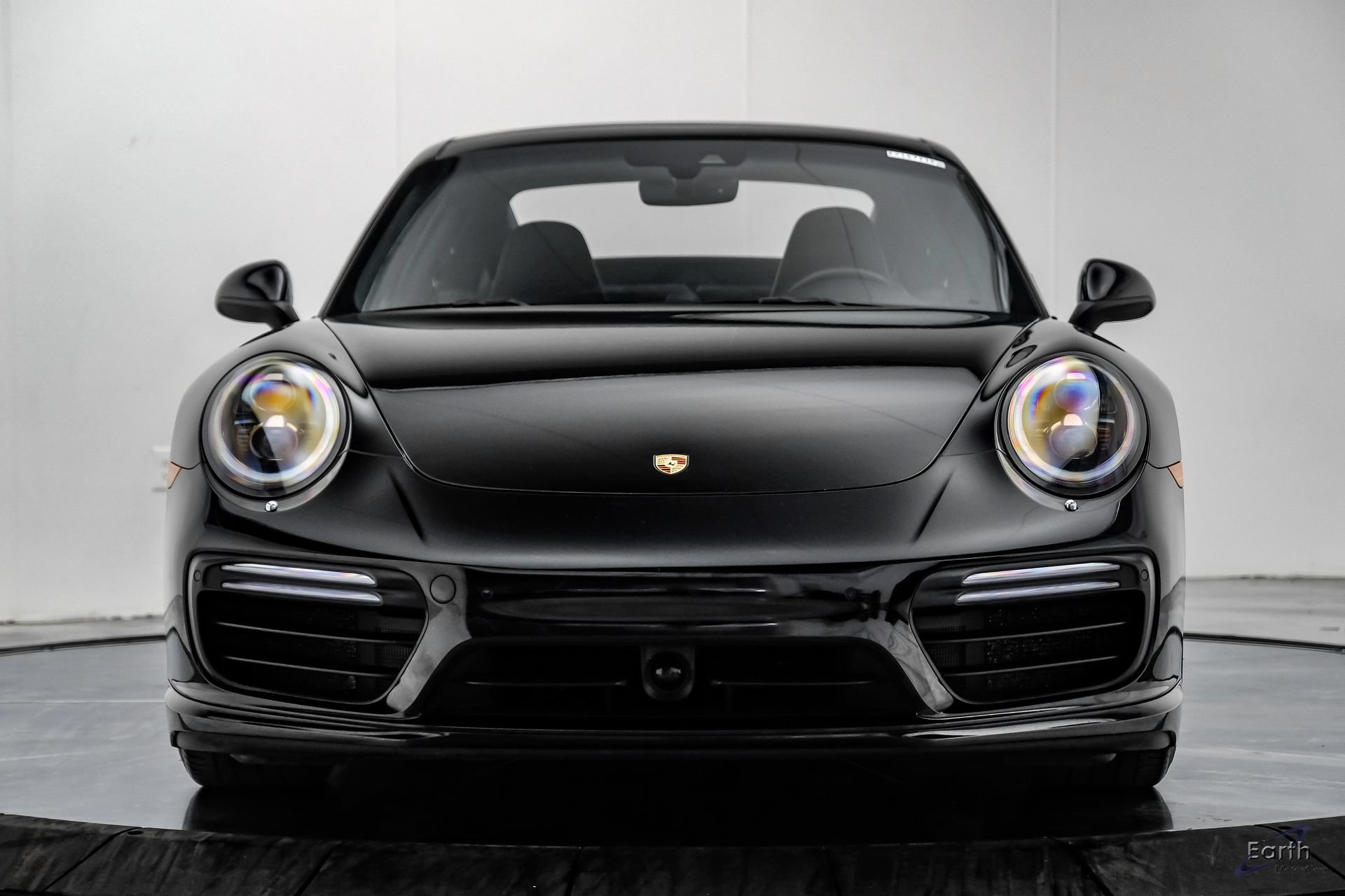 Used 2017 Porsche 911 Turbo AWD/4WD image 28