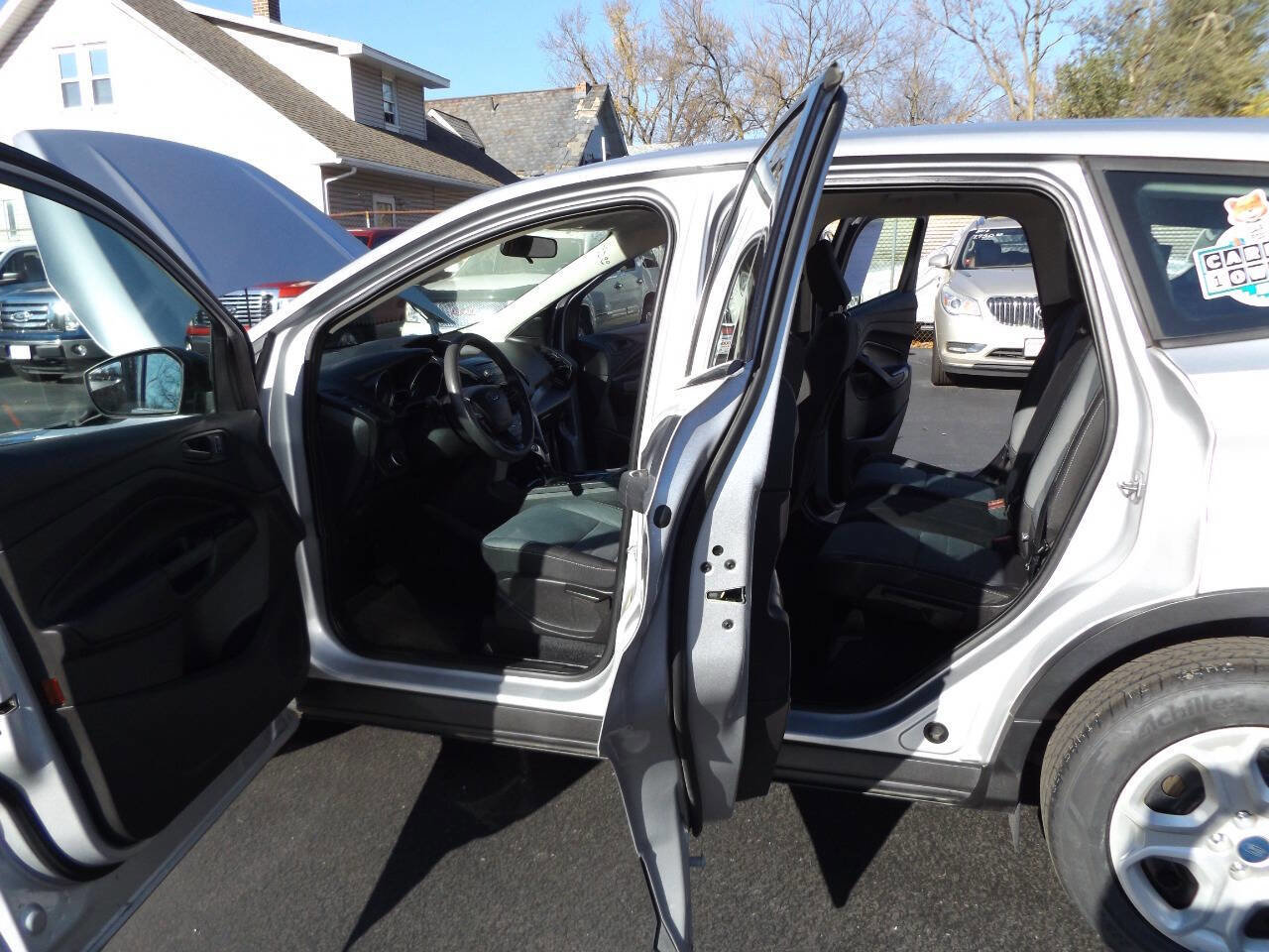 Used 2018 Ford Escape S image 12