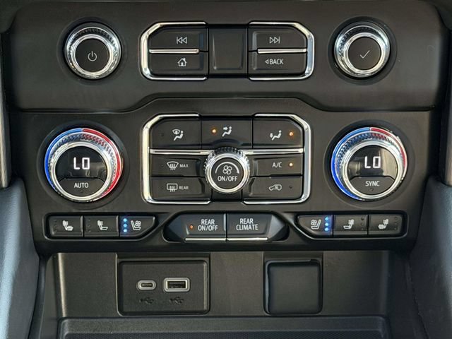 Used 2023 GMC Yukon AT4 w/ AT4 Premium Plus Package AWD/4WD image 15