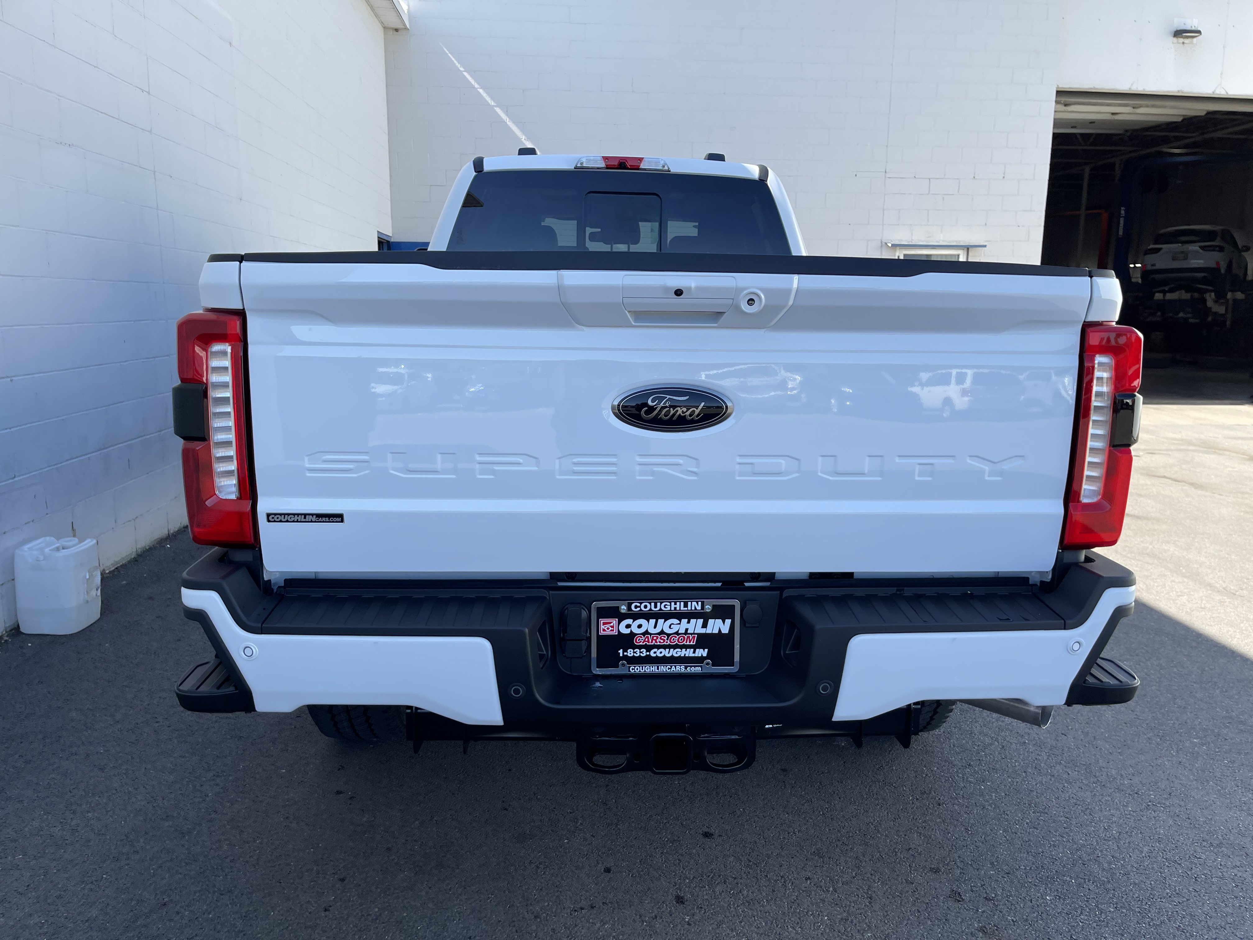 New 2026 Ford F350 Lariat w/ Black Appearance Package image 7