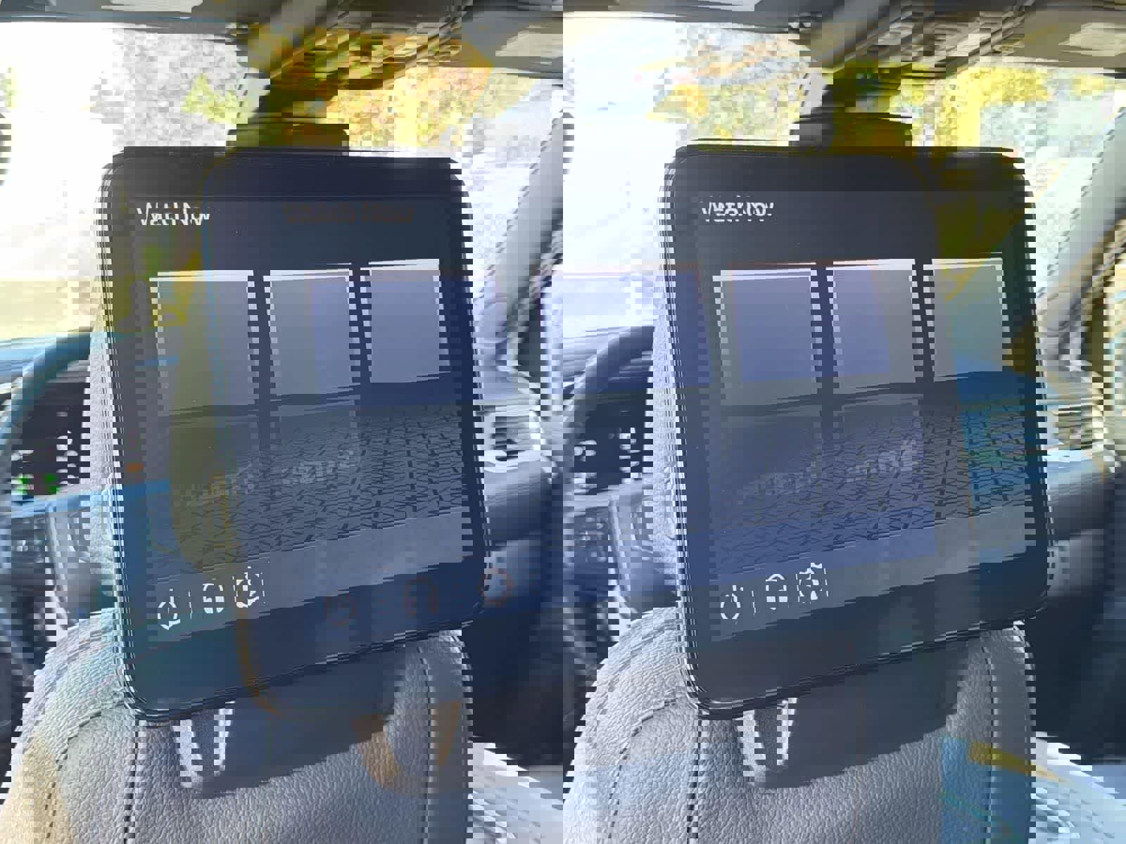 Used 2023 GMC Yukon XL Denali image 30