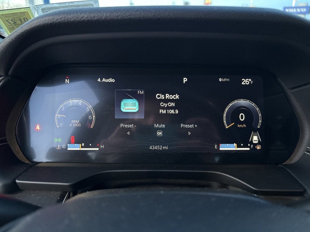 Used 2023 Jeep Grand Cherokee L Laredo image 18