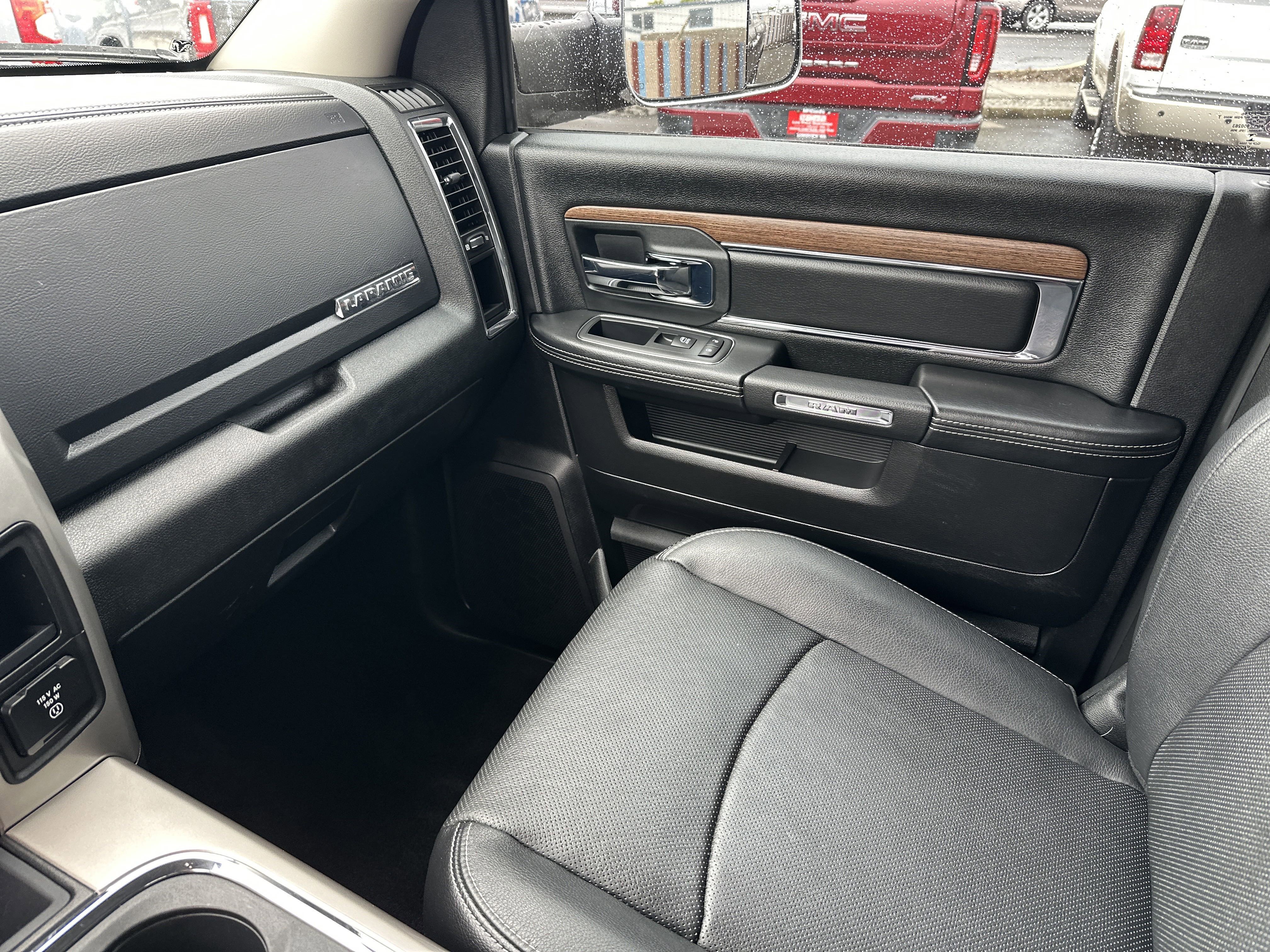 Used 2018 RAM 2500 Laramie w/ Off Road Package image 24