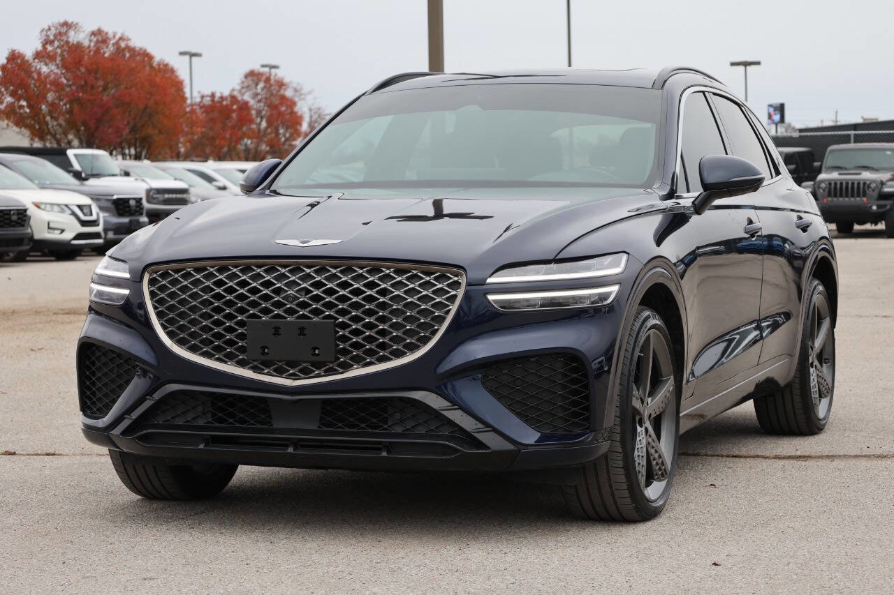 Used 2022 Genesis GV70 3.5T Sport w/ Sport Prestige Package image 6