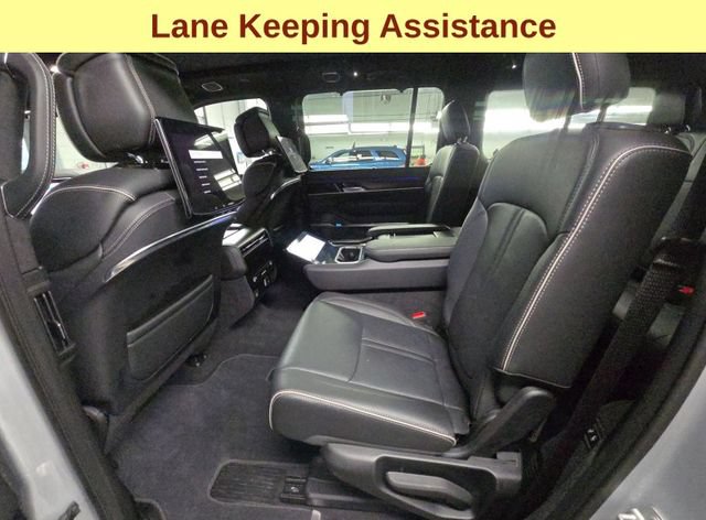 Certified 2025 Jeep Grand Wagoneer Series II Obsidian w/ Quick Order Packagew 28T AWD/4WD image 8