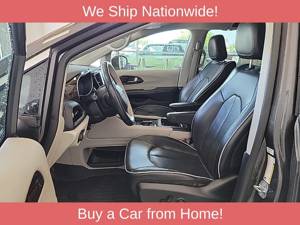 Used 2021 Chrysler Pacifica Limited AWD/4WD image 8