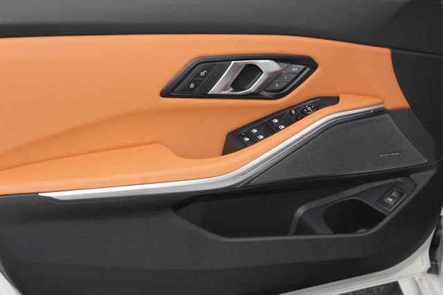 New 2026 BMW 330i xDrive Sedan w/ Premium Package image 21