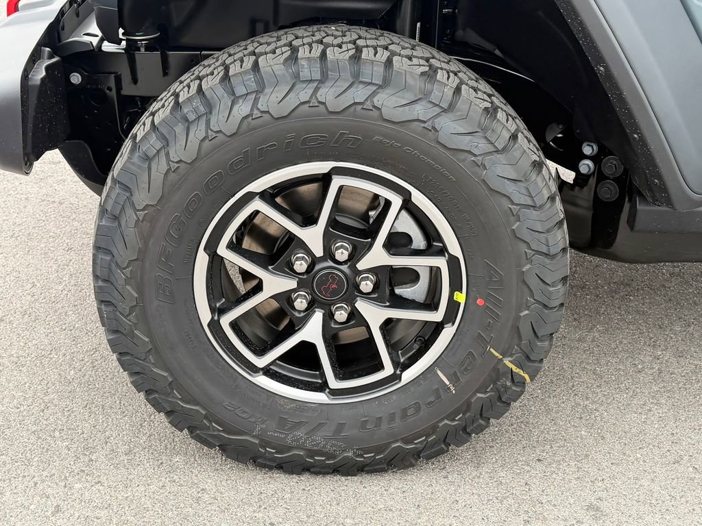 New 2026 Jeep Wrangler Unlimited Rubicon w/ Technology Group image 26