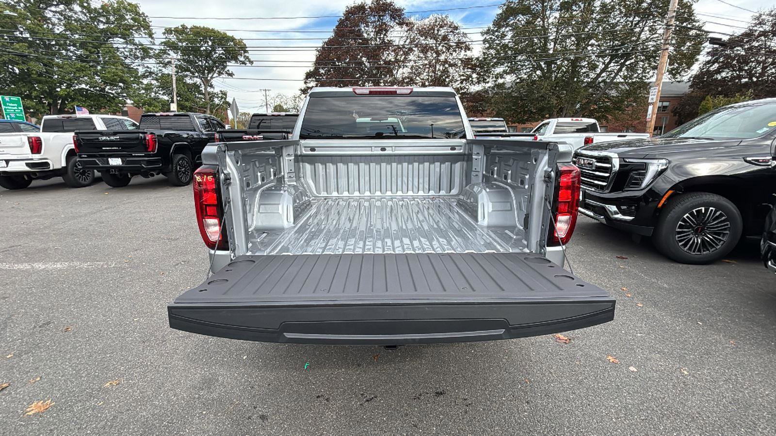 New 2026 GMC Sierra 1500 Elevation image 31