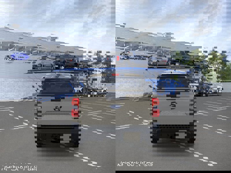 New 2025 Ford Maverick XLT image 5