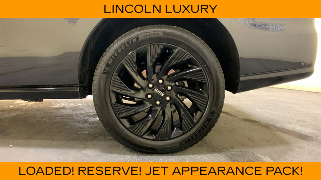 Used 2025 Lincoln Navigator Reserve w/ Jet Appearance Package AWD/4WD image 24