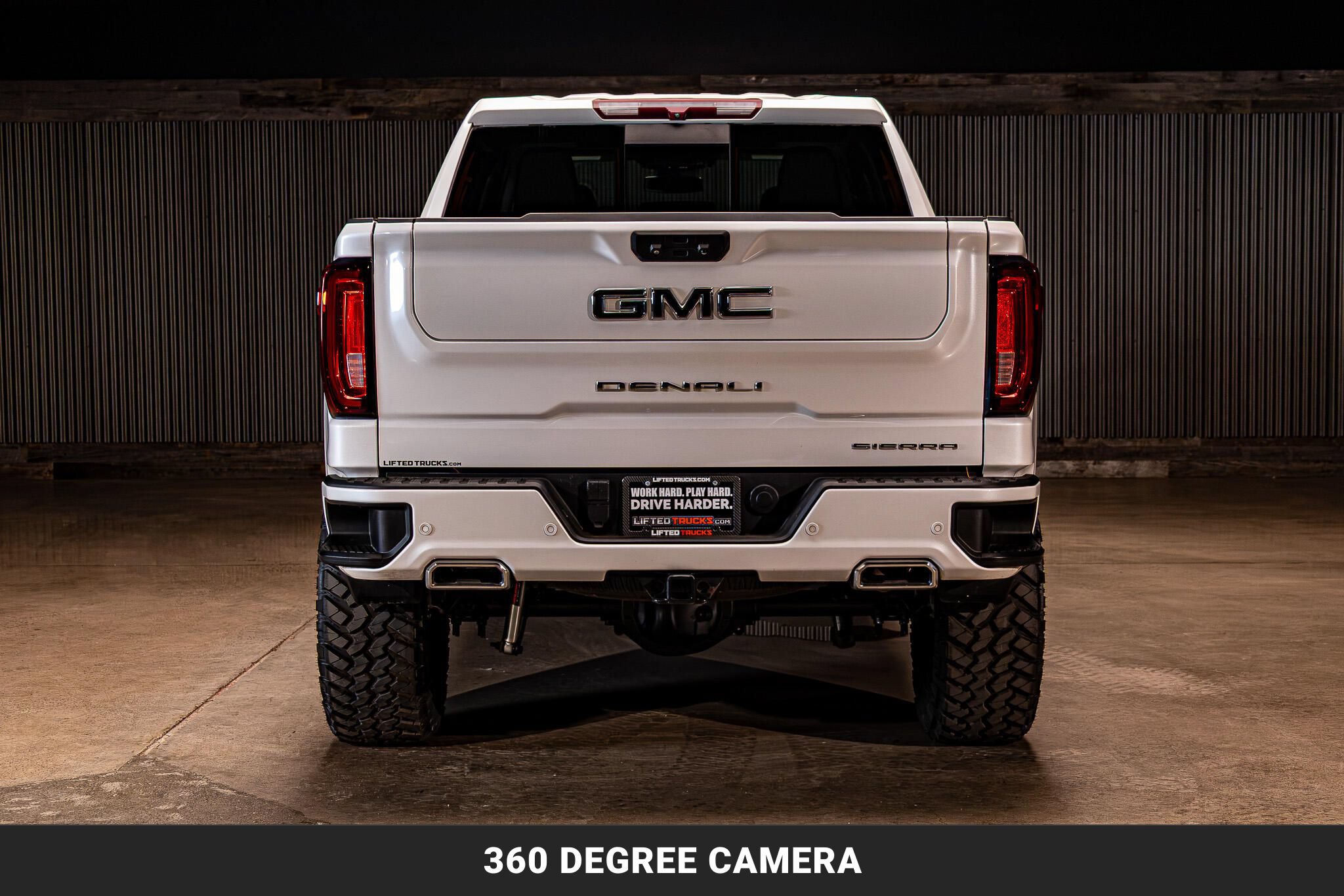 Used 2023 GMC Sierra 1500 Denali w/ Denali Carbonpro Edition AWD/4WD image 8