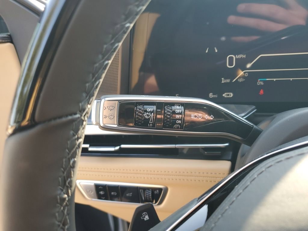 New 2026 Cadillac Escalade IQ Sport 2 w/ LPO, ONYX Package image 38