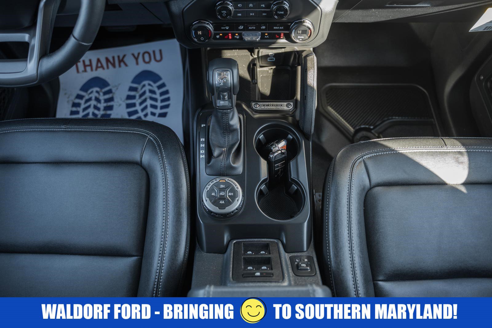 Used 2025 Ford Bronco Badlands image 31