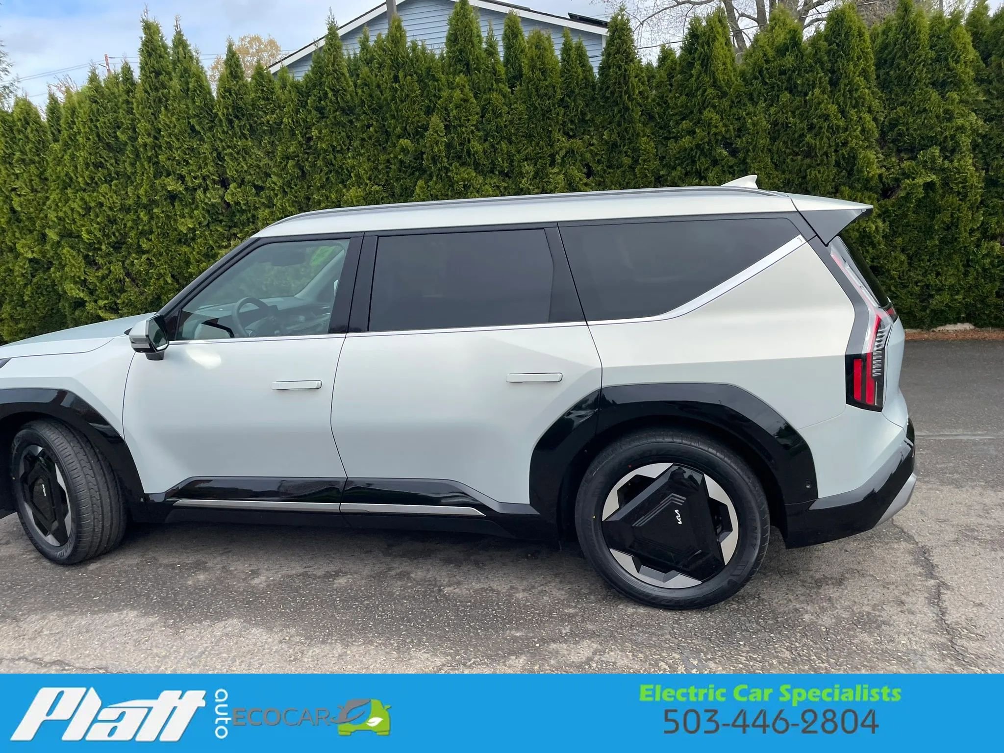 Used 2024 Kia EV9 Land image 5