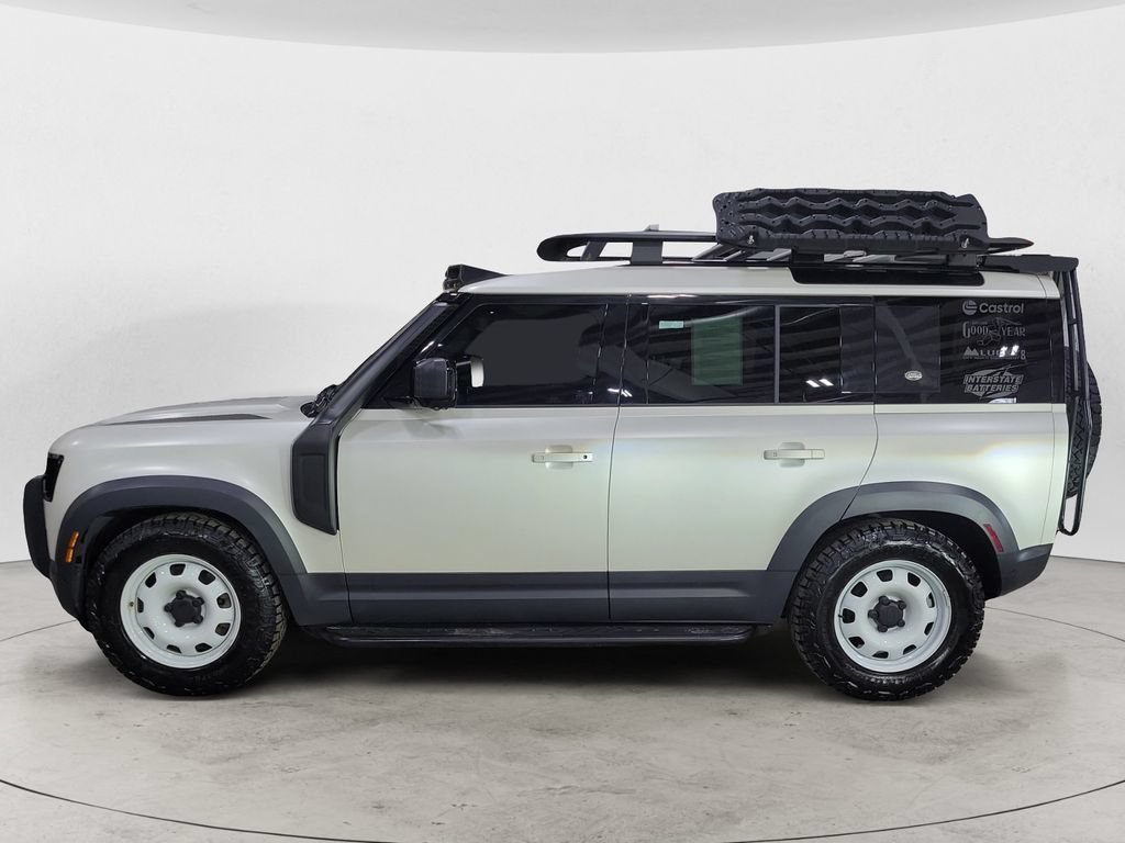 Used 2024 Land Rover Defender 110 S AWD/4WD image 2