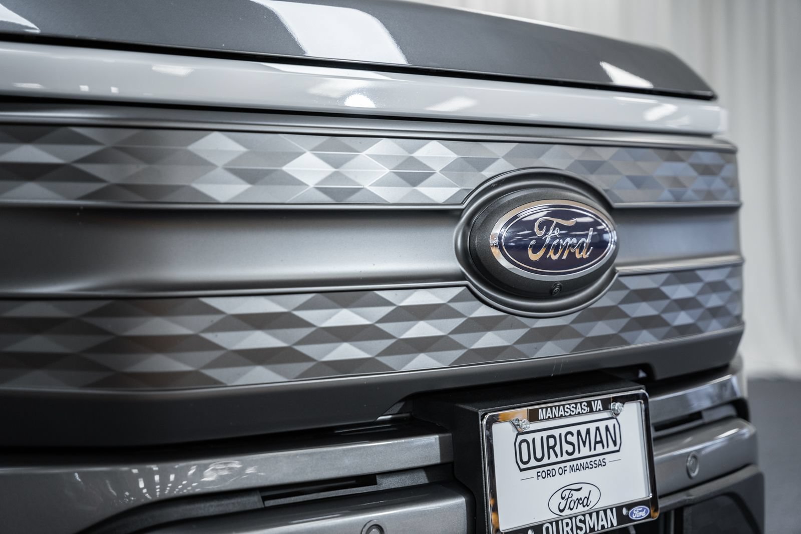 Used 2023 Ford F150 Lightning Lariat w/ Equipment Group 511A High AWD/4WD image 15