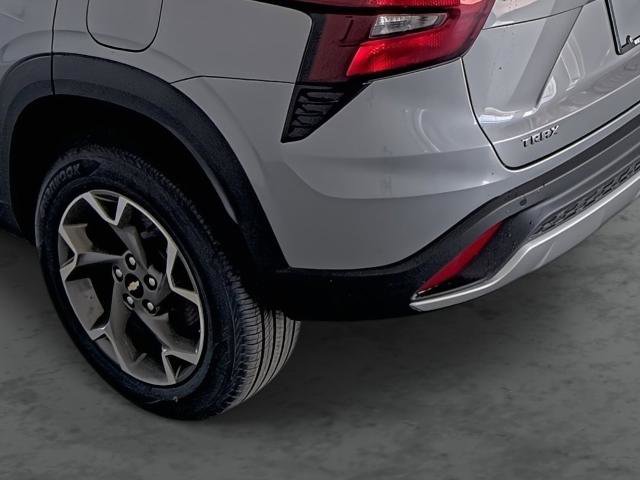 New 2026 Chevrolet Trax LT w/ Driver Confidence Package FWD image 9