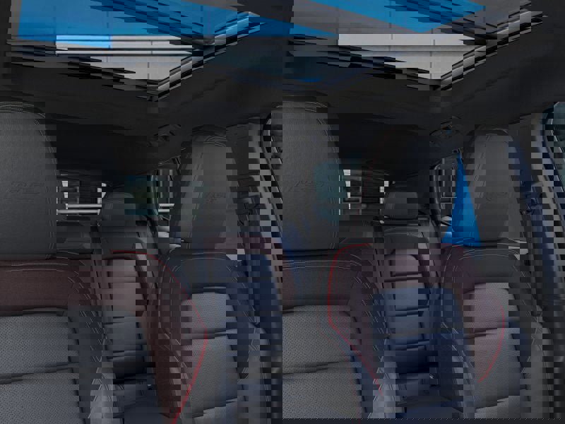 New 2025 Chevrolet Equinox EV RS image 24