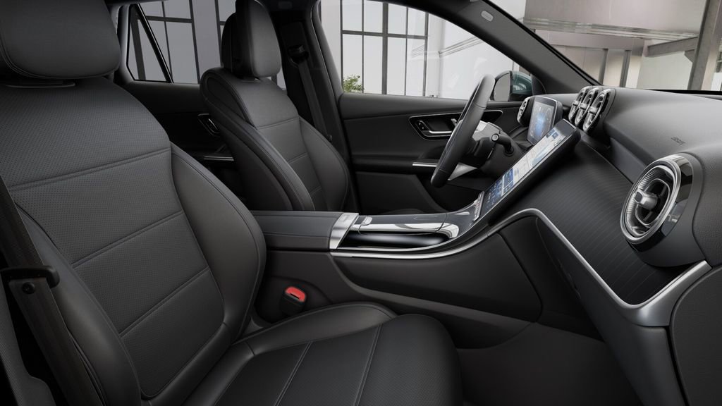 New 2026 Mercedes-Benz GLC 300 image 39