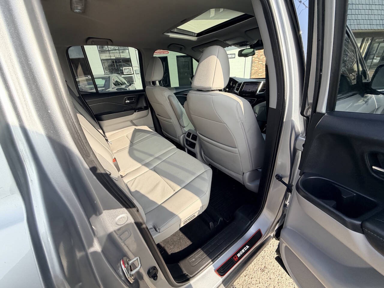 Used 2020 Honda Ridgeline RTL-E image 19