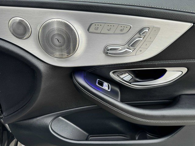 Used 2023 Mercedes-Benz C 43 AMG 4MATIC Cabriolet image 40