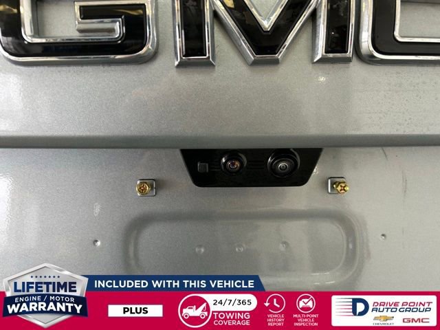 Used 2025 GMC Yukon XL AT4 Ultimate w/ LPO, Floor Liner Package image 7