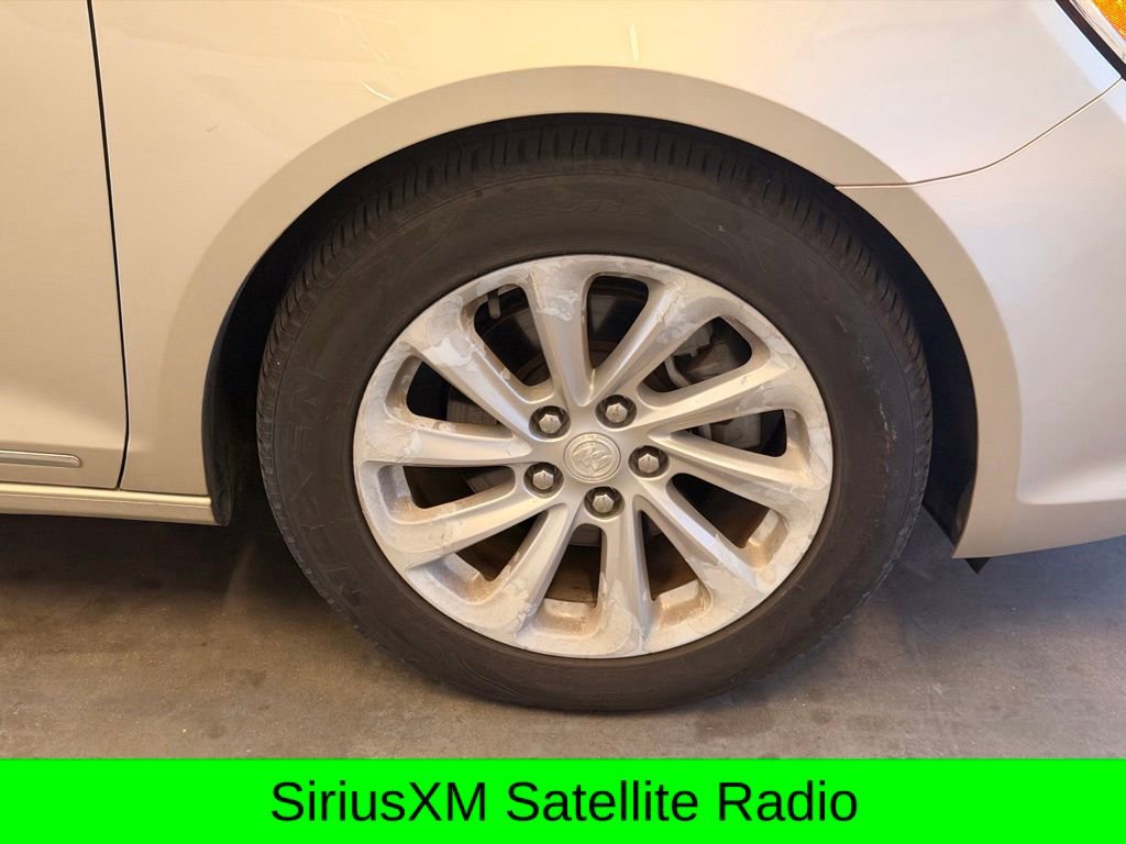 Used 2016 Buick LaCrosse Leather FWD image 2