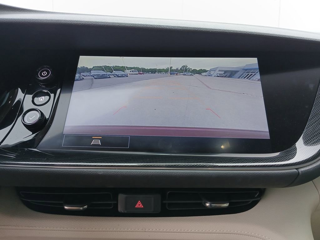 Used 2021 Buick Envision Essence FWD image 15
