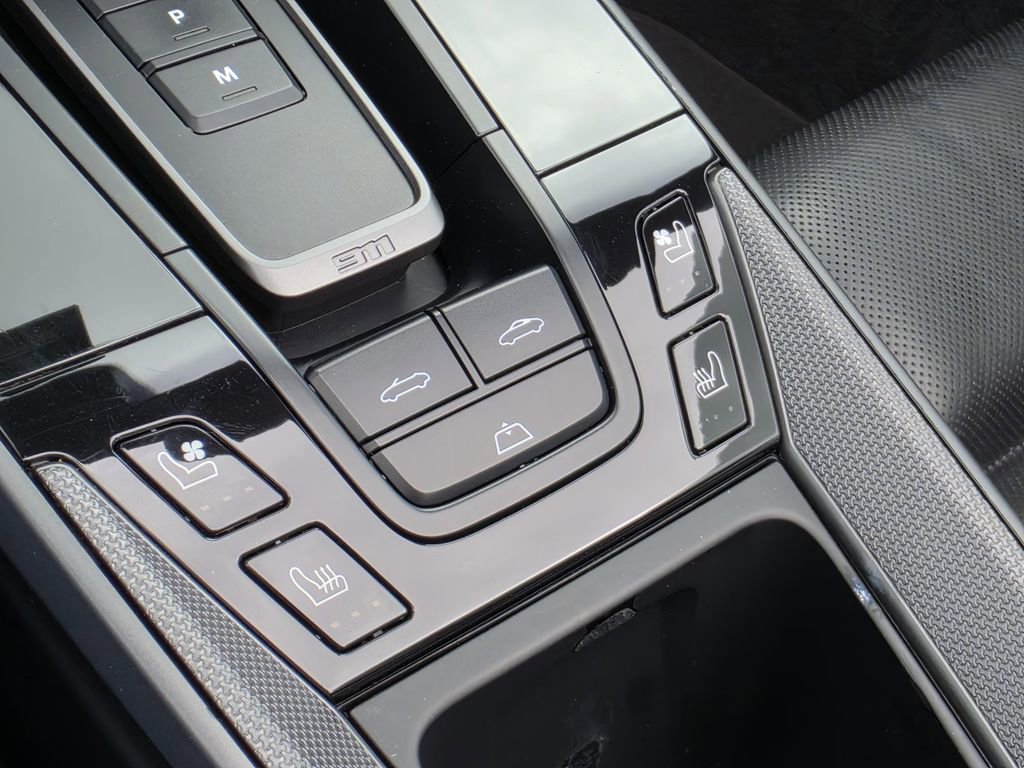 Used 2023 Porsche 911 Carrera S w/ Sport Package image 23
