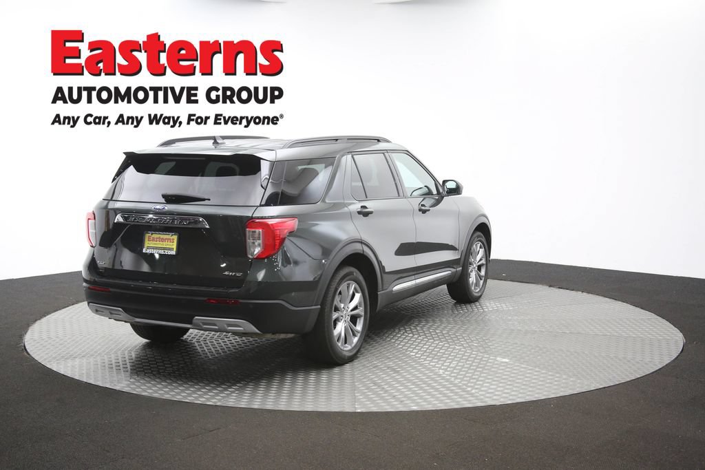 Used 2022 Ford Explorer XLT w/ Equipment Group 202A AWD/4WD image 43