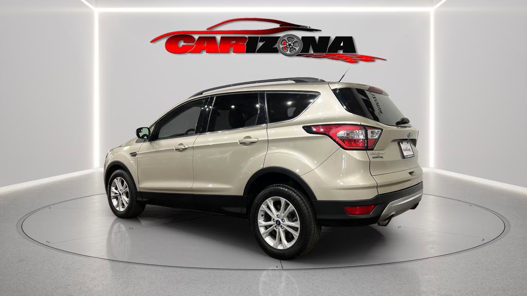 Used 2018 Ford Escape SE image 5