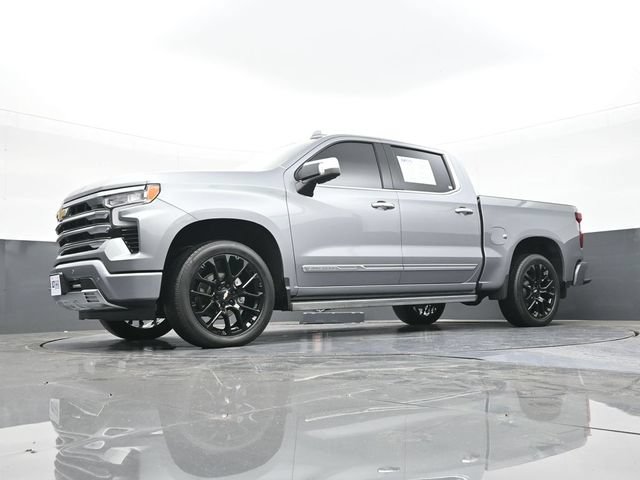 Used 2025 Chevrolet Silverado 1500 High Country AWD/4WD image 67