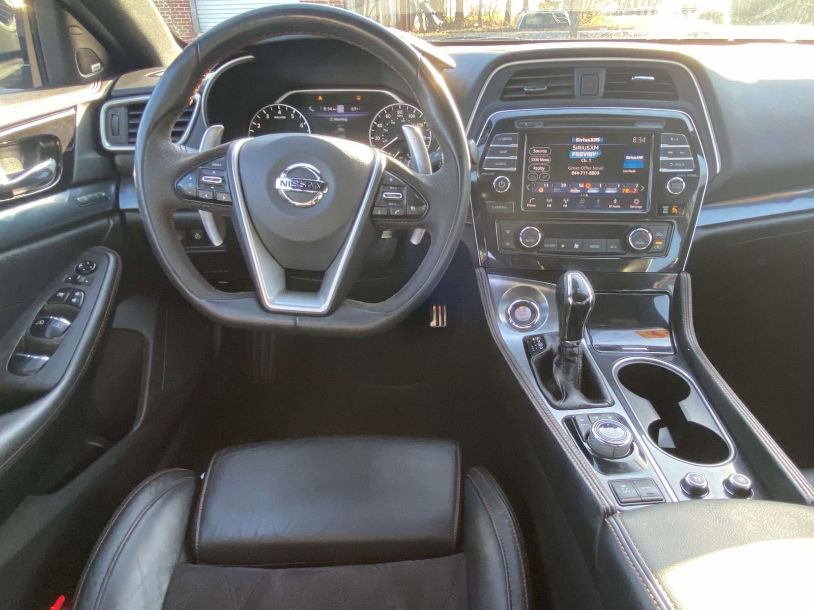 Used 2022 Nissan Maxima SR w/ Sport Mat Group image 10