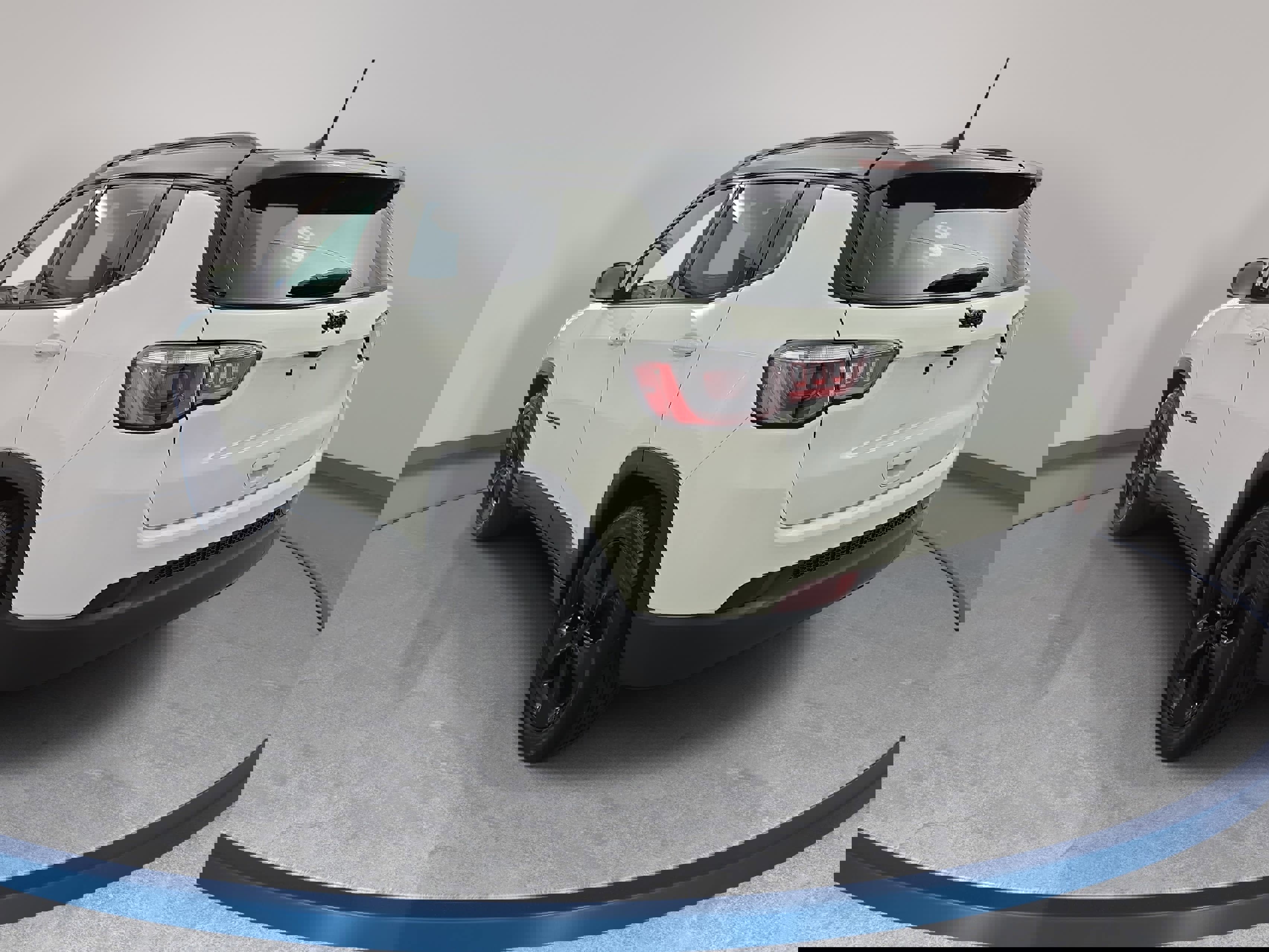 Used 2021 Jeep Compass Latitude image 7