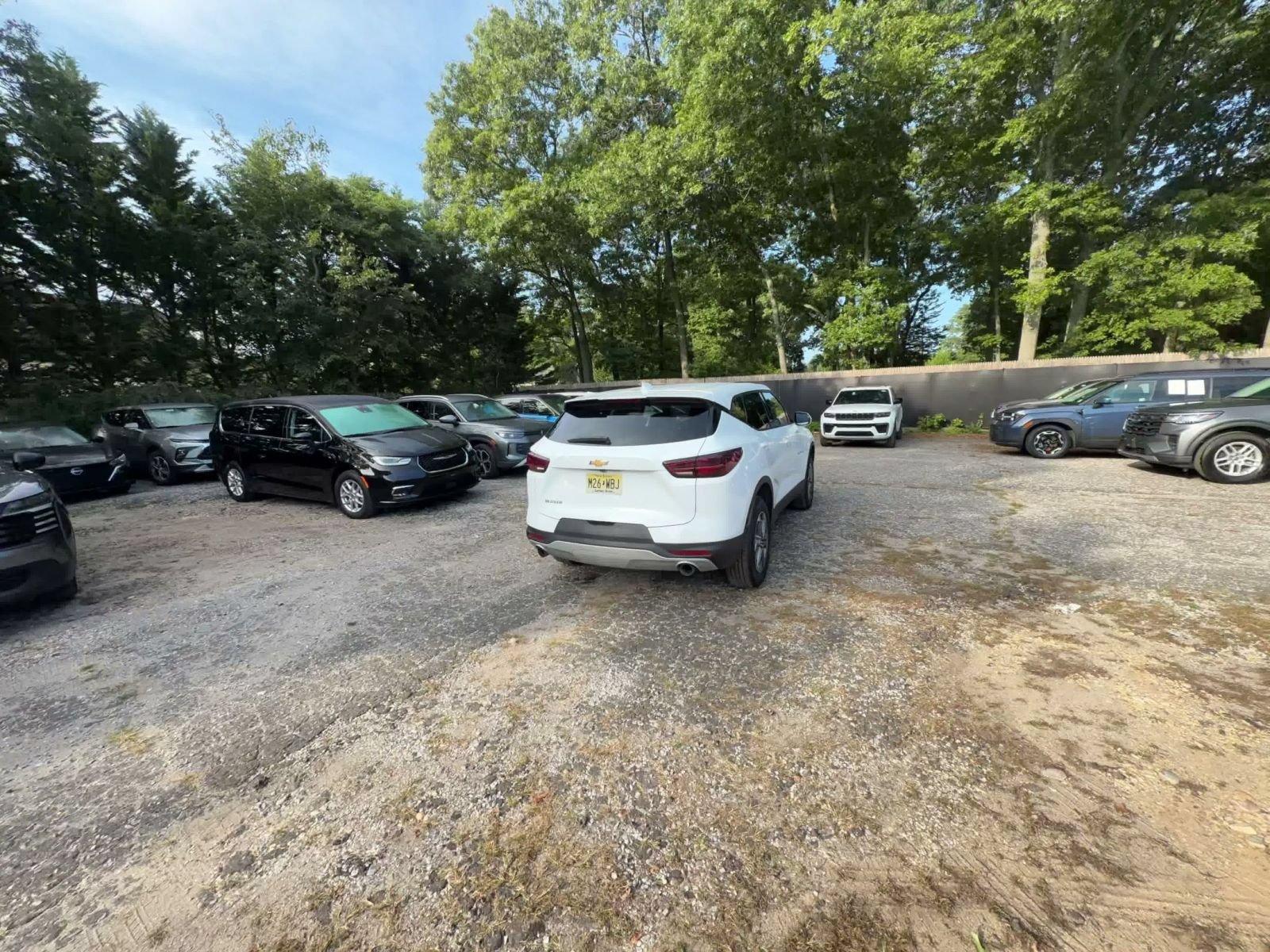 Used 2025 Chevrolet Blazer LT FWD image 13