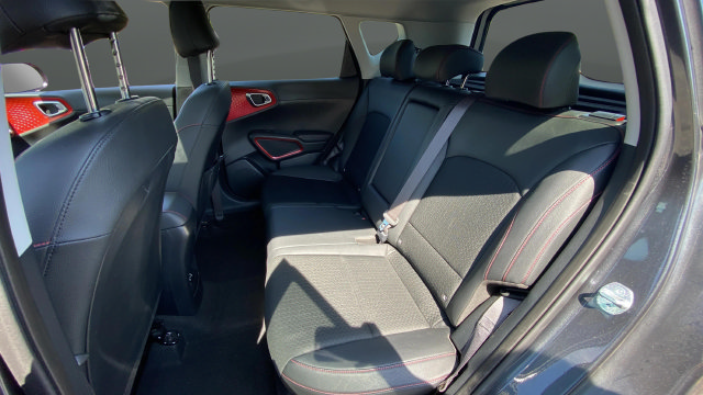 Used 2023 Kia Soul GT-Line w/ GT-Line Technology Package FWD image 11