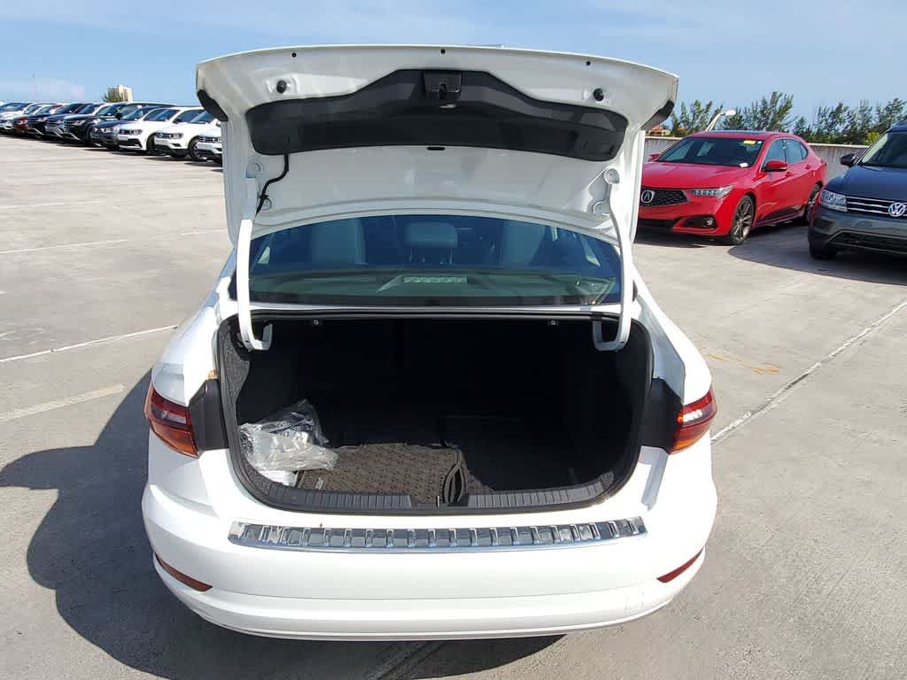 Used 2019 Volkswagen Jetta SE FWD image 30